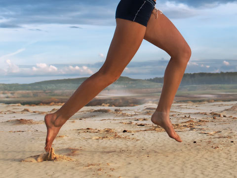 Tại sao chạy bộ chân trần là xu thế 2016