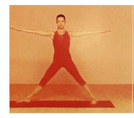 4 động tác tập yoga cơ bản
